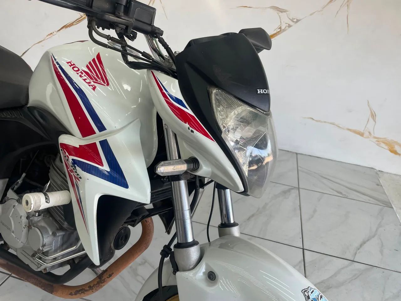 HONDA CB 2015 - Foto 2