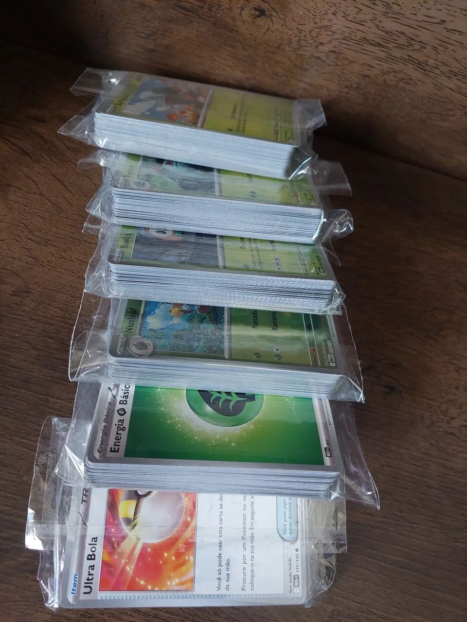 Lote de 300 cartas pokemon tcg por mais de 50% abaixo do preço de loja, estado NM