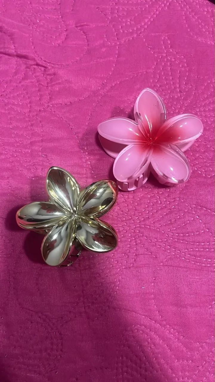 Presilhas de flor