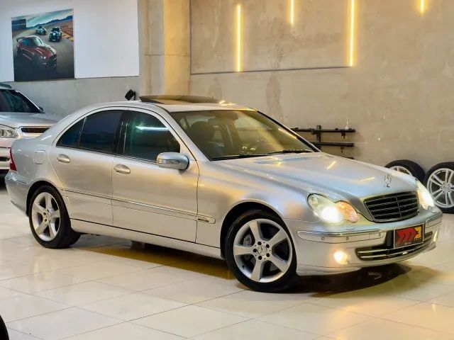 Mercedes-Benz C-350 2006