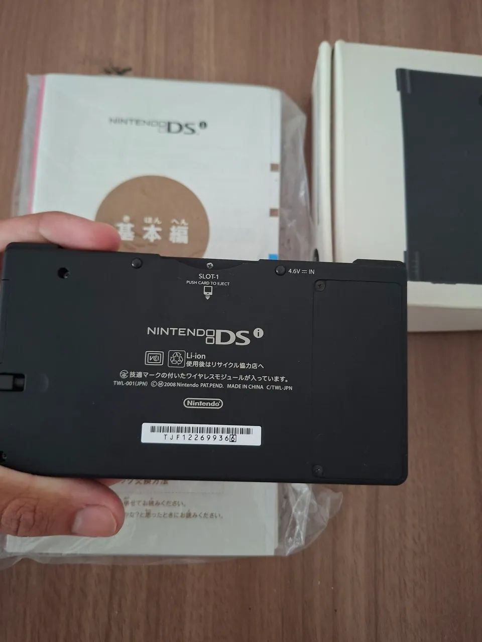Nintendo DSI japonês original, com caixa e manuais - Foto 3