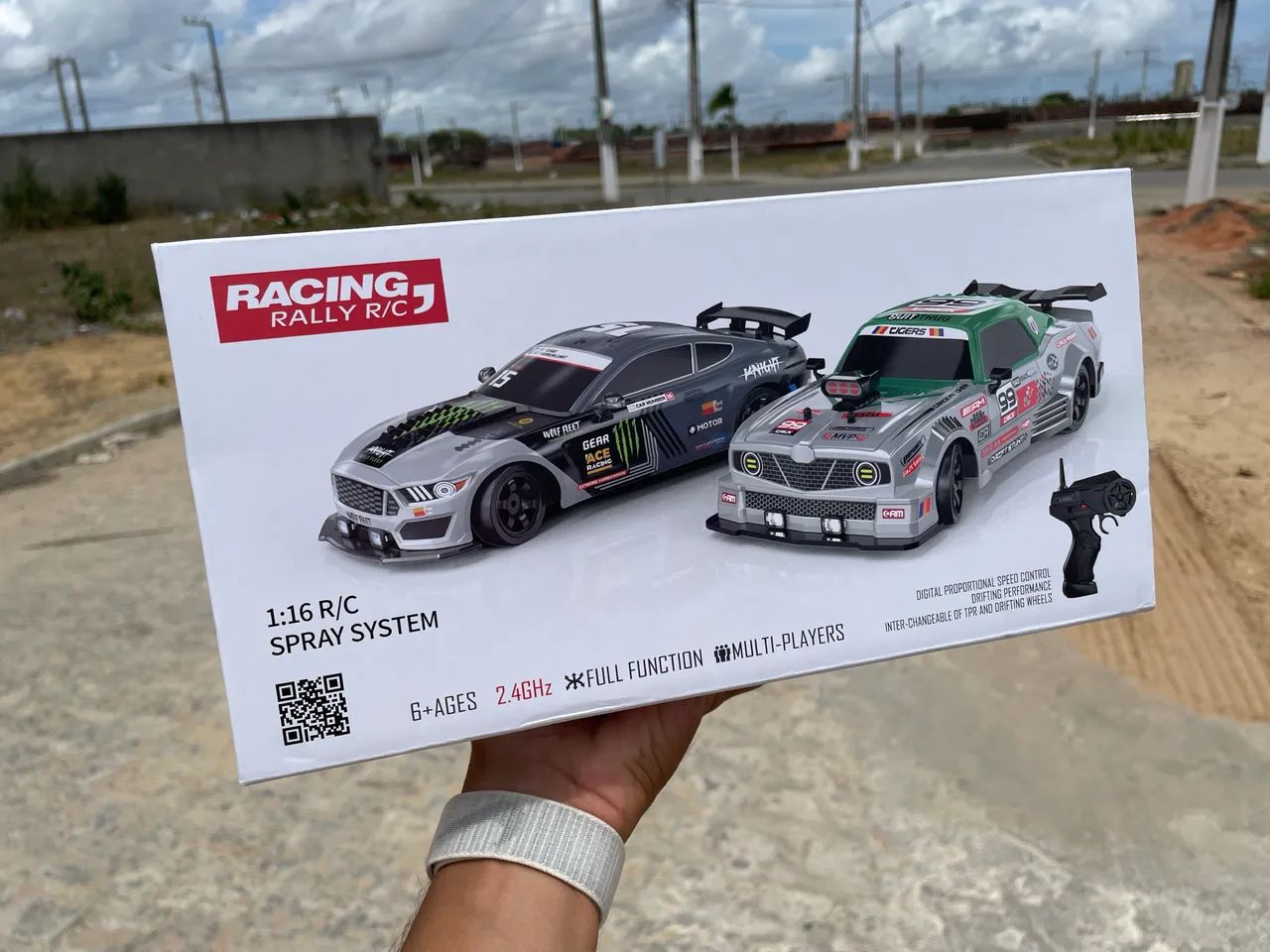 FRONTIER ラジコンカ Carrinho de Controle DRIFT AE86!! LACRADO!! PROMOÇÃO