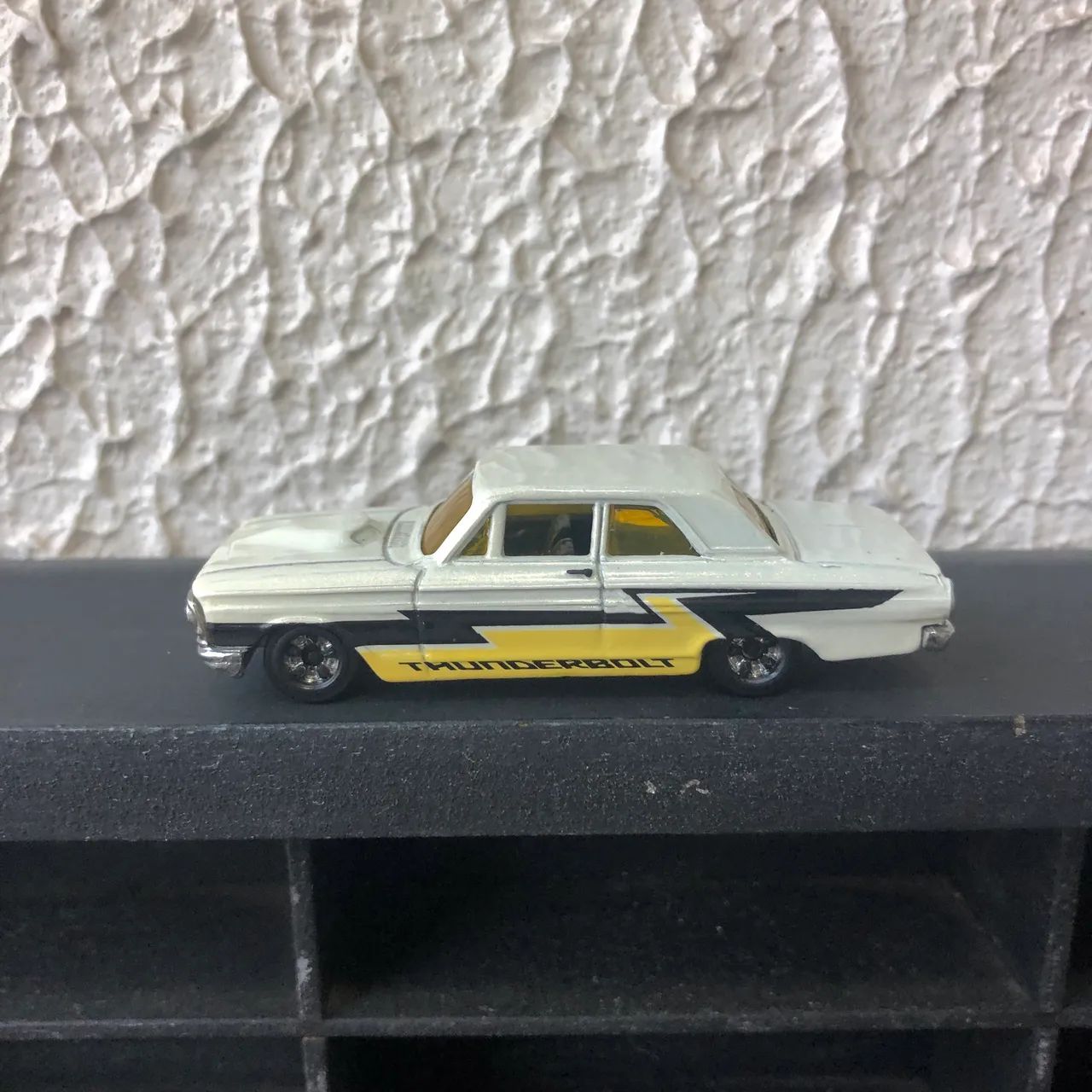 Hot Wheels Ford Fairlane Thunderbolt - Foto 3