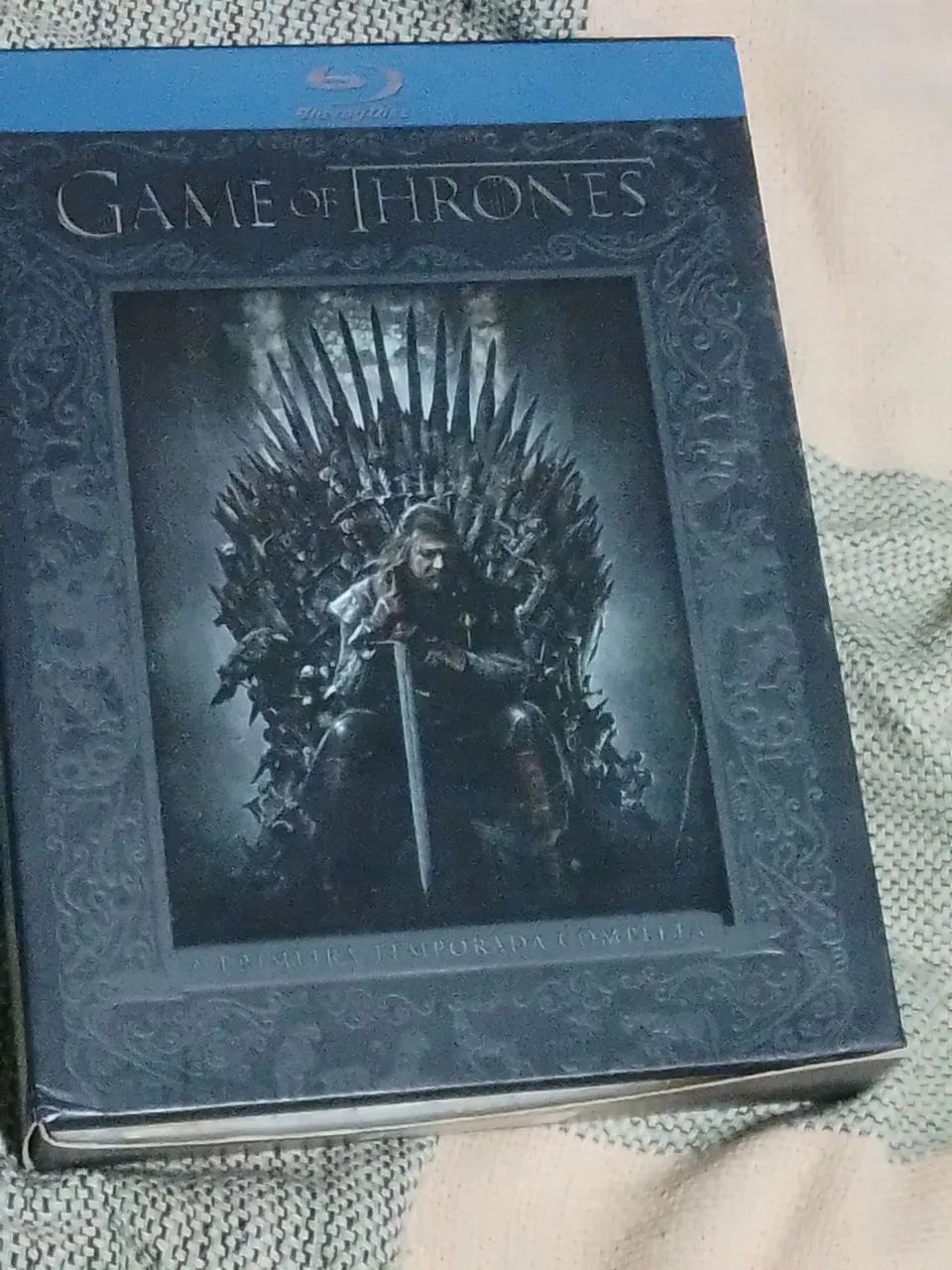 Game of thrones primeira temporada completa