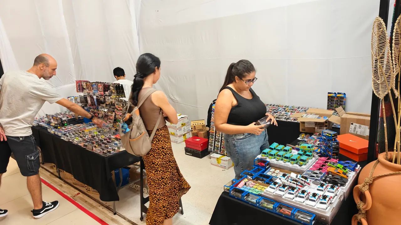 Hotwheels Básicos, Premium e outras marcas 1/64 - Foto 2