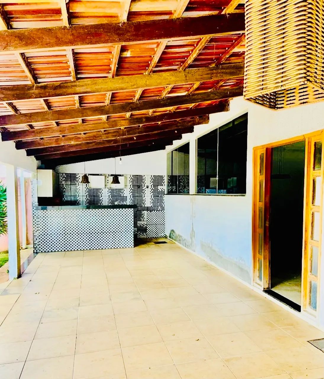 Vende-se casa sozinha no lote! - Foto 2