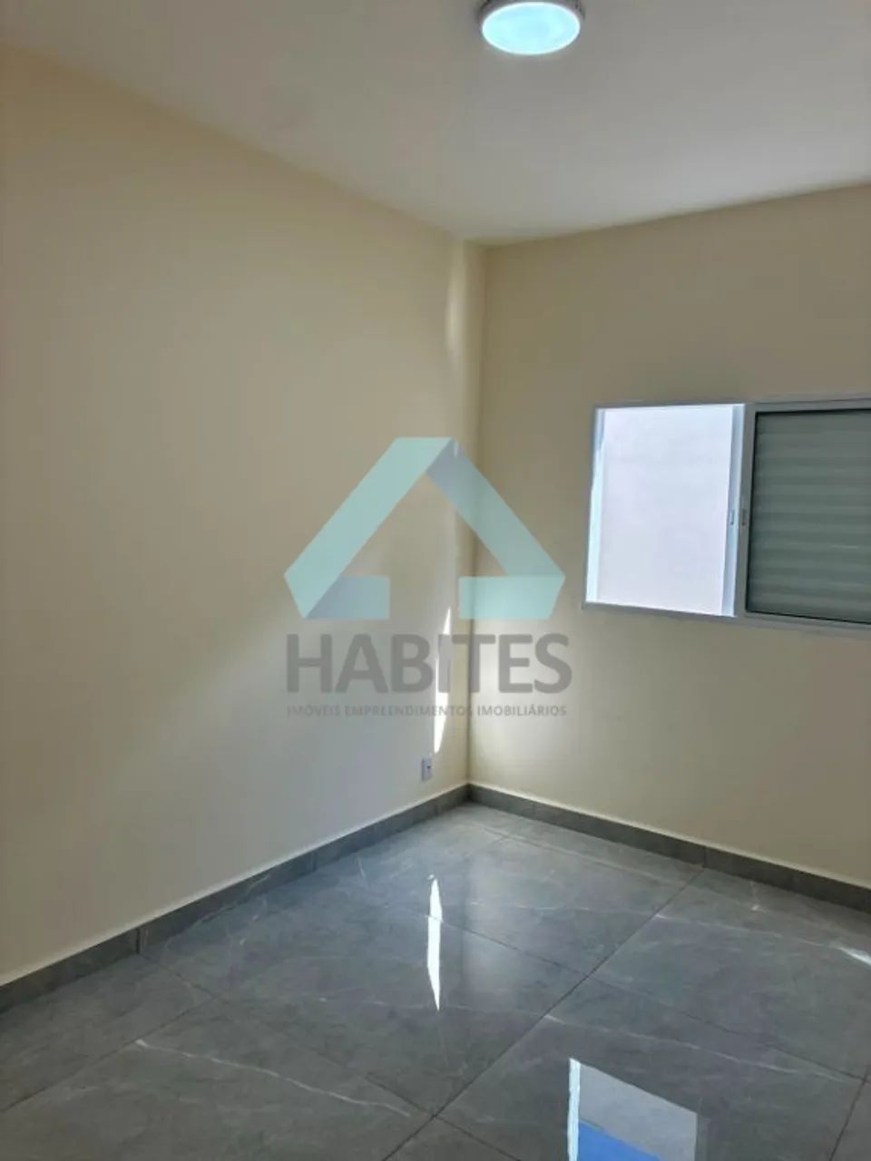 2 quartos sendo 1 suite - Garagem Coberta - Foto 4