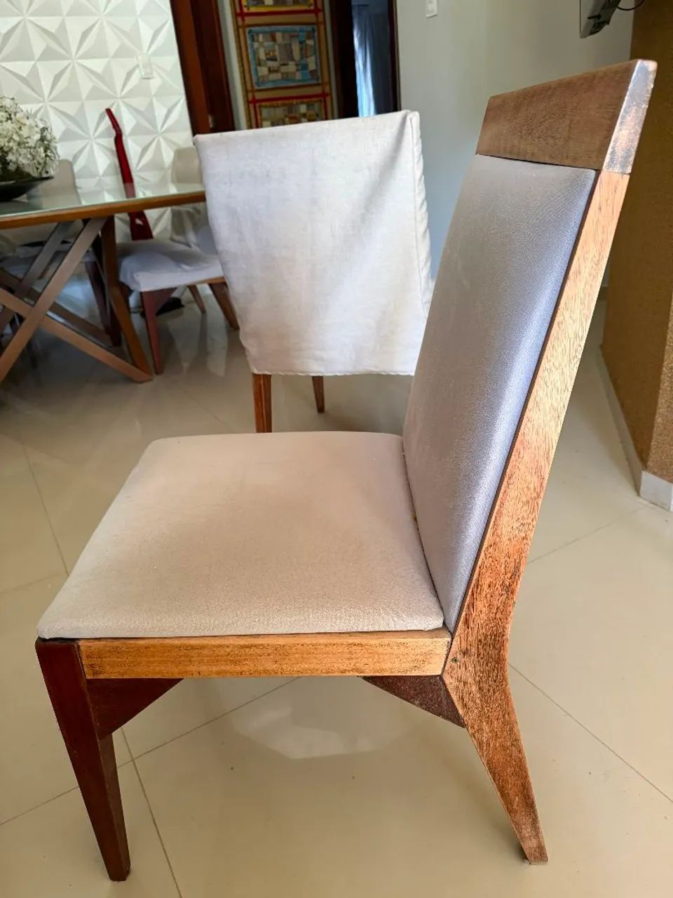 Vendo! Sofá três lugares,tem 2,5 - Foto 5