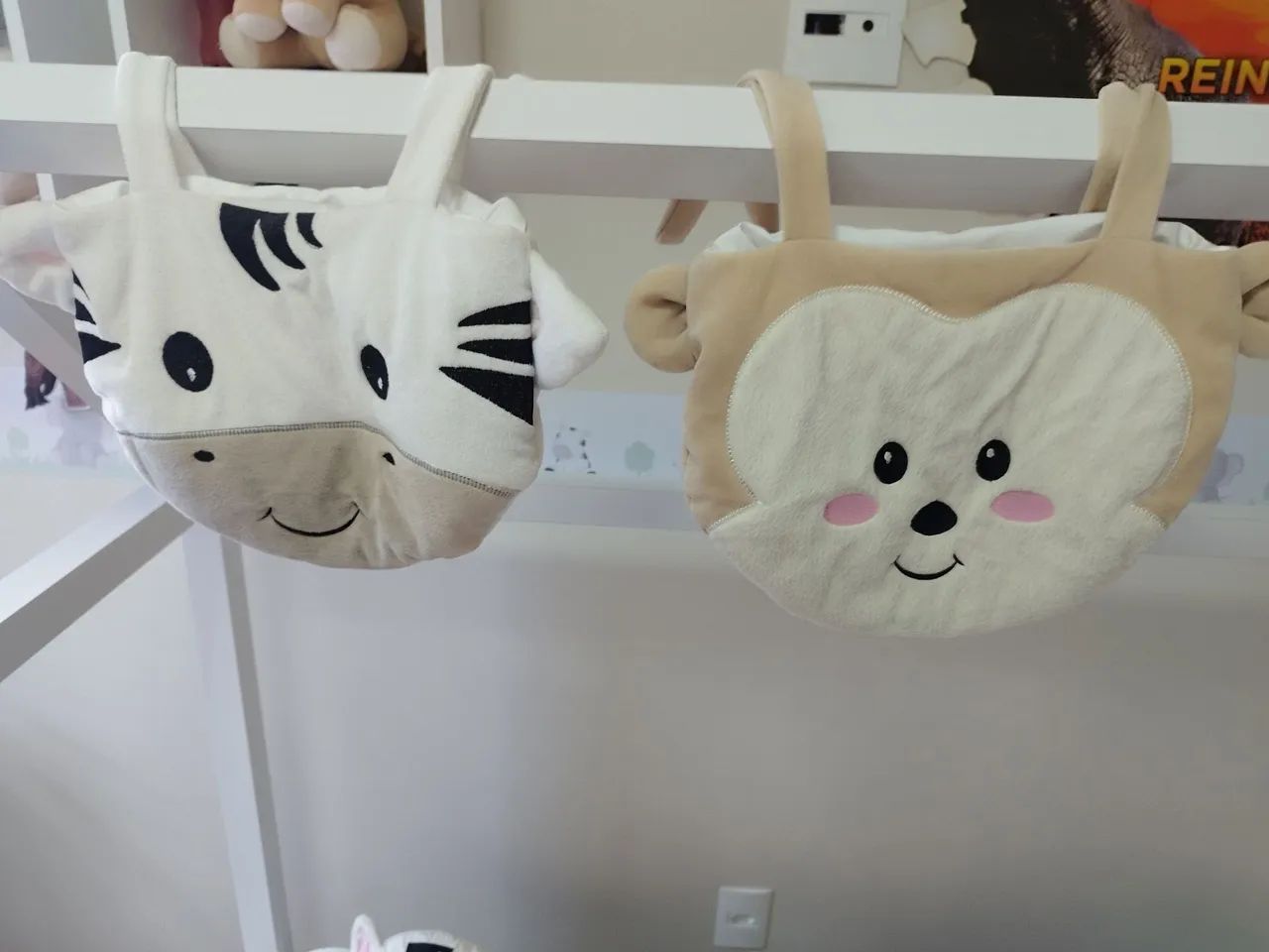 Mini cama montessoriana com colchão e almofadas safári  - Foto 3
