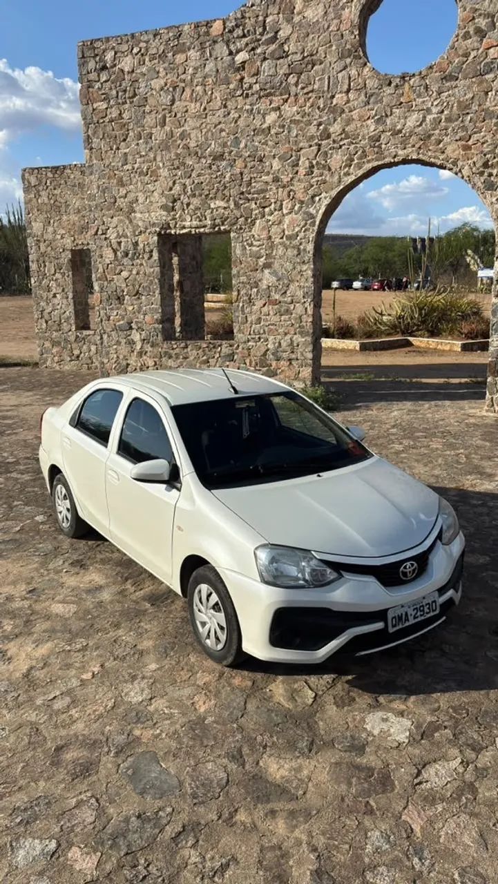 Toyota Etios ETIOS X Sedan 1.5 Flex 16V 4p Mec. 2018