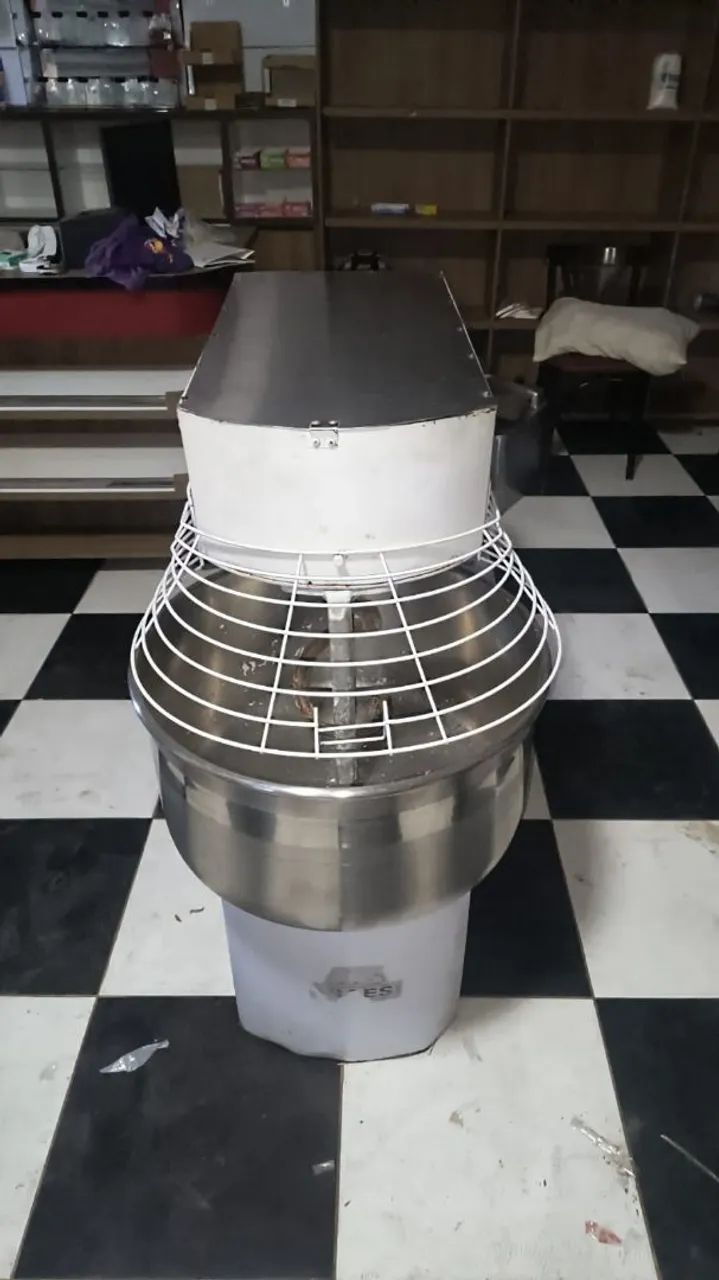 Vendo masseira 40 kg 