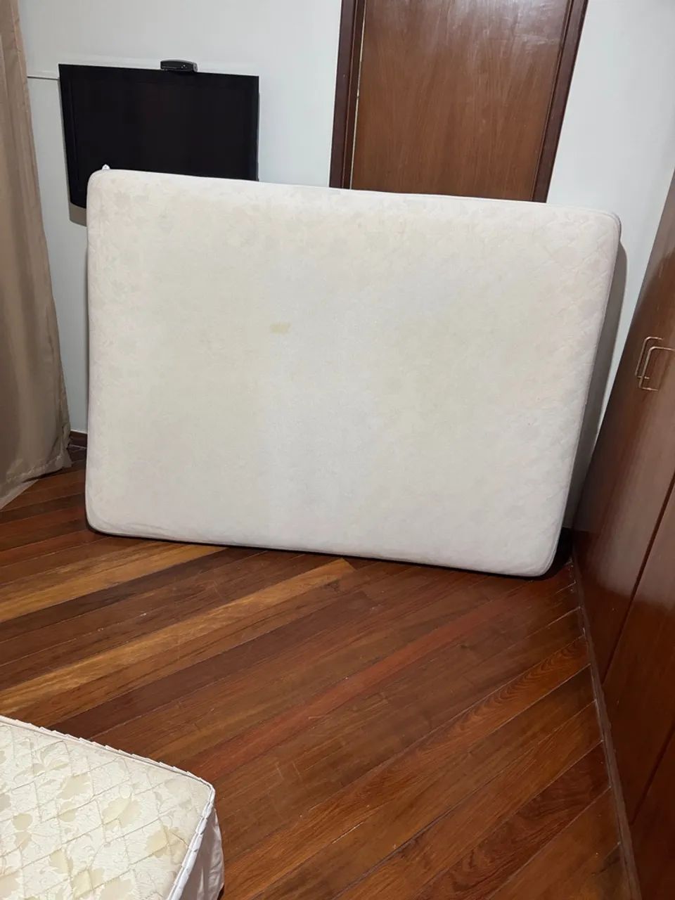 Cama box comum 