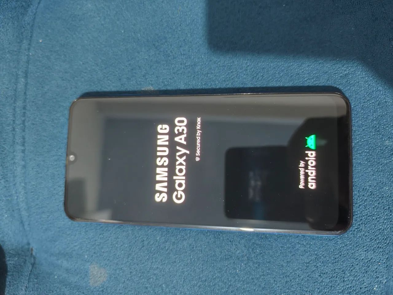 Vendo celular Samsung A30 - Foto 2