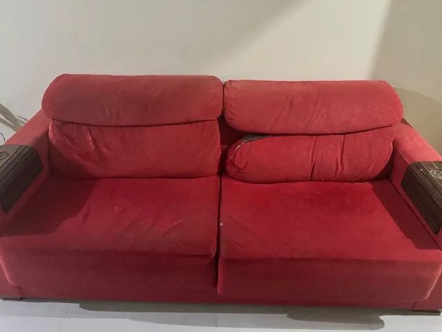 Sofá três lugares retrátil 