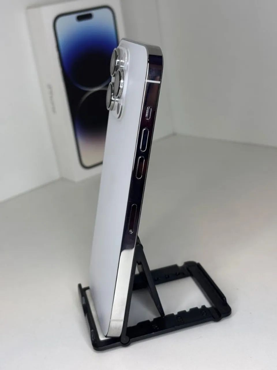 なみ様Apple iPhone 14 Pro シルバー 本体 Apple iPhone 14 Pro 256 GB MQ1F3BE/A - Purple