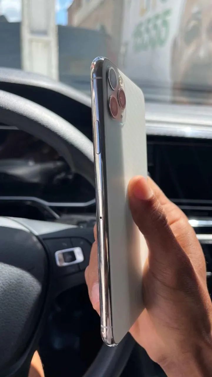 Iphone 11 PRO MAX - Foto 2