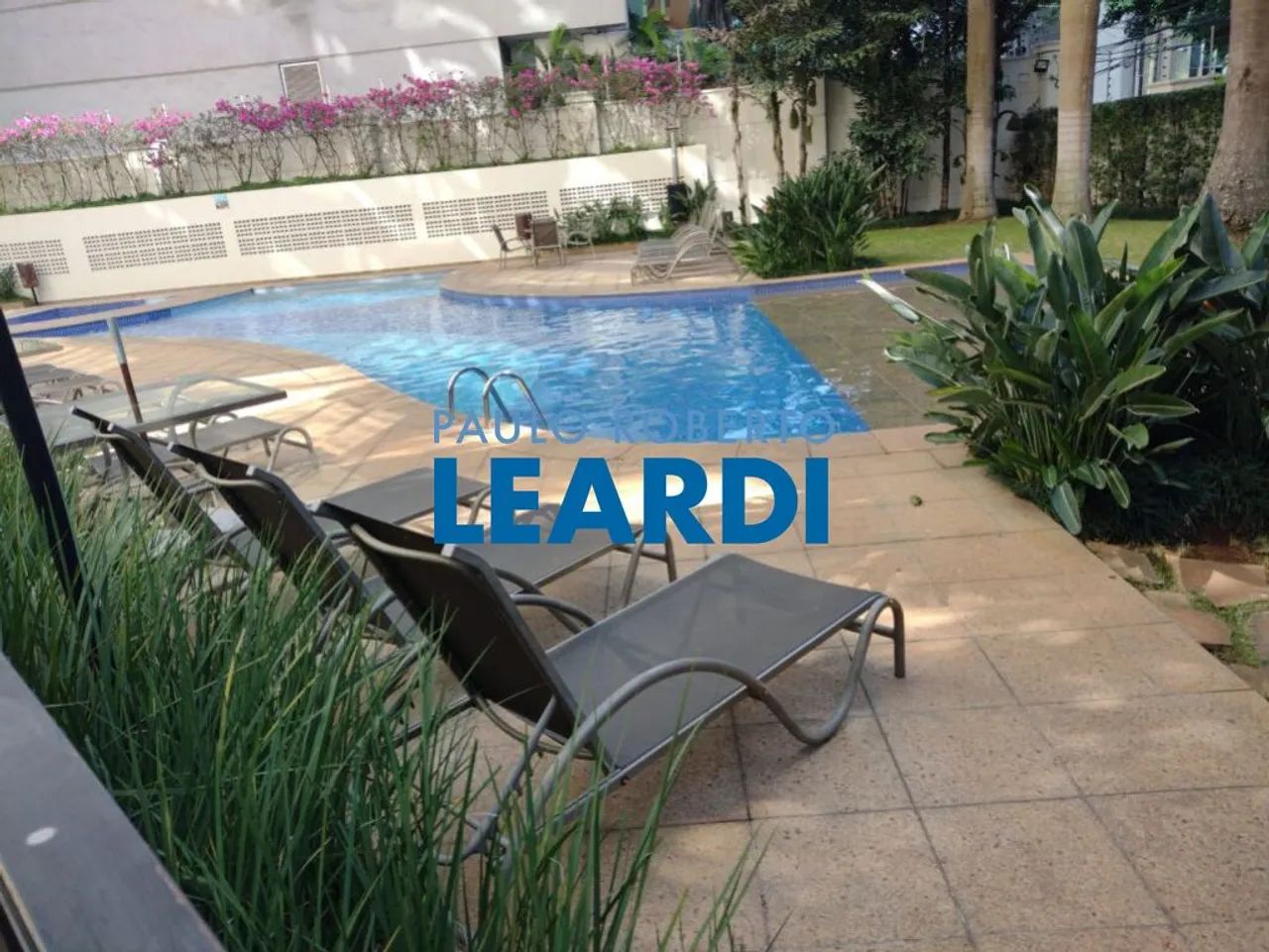 APARTAMENTO - VILA OLÍMPIA - SP