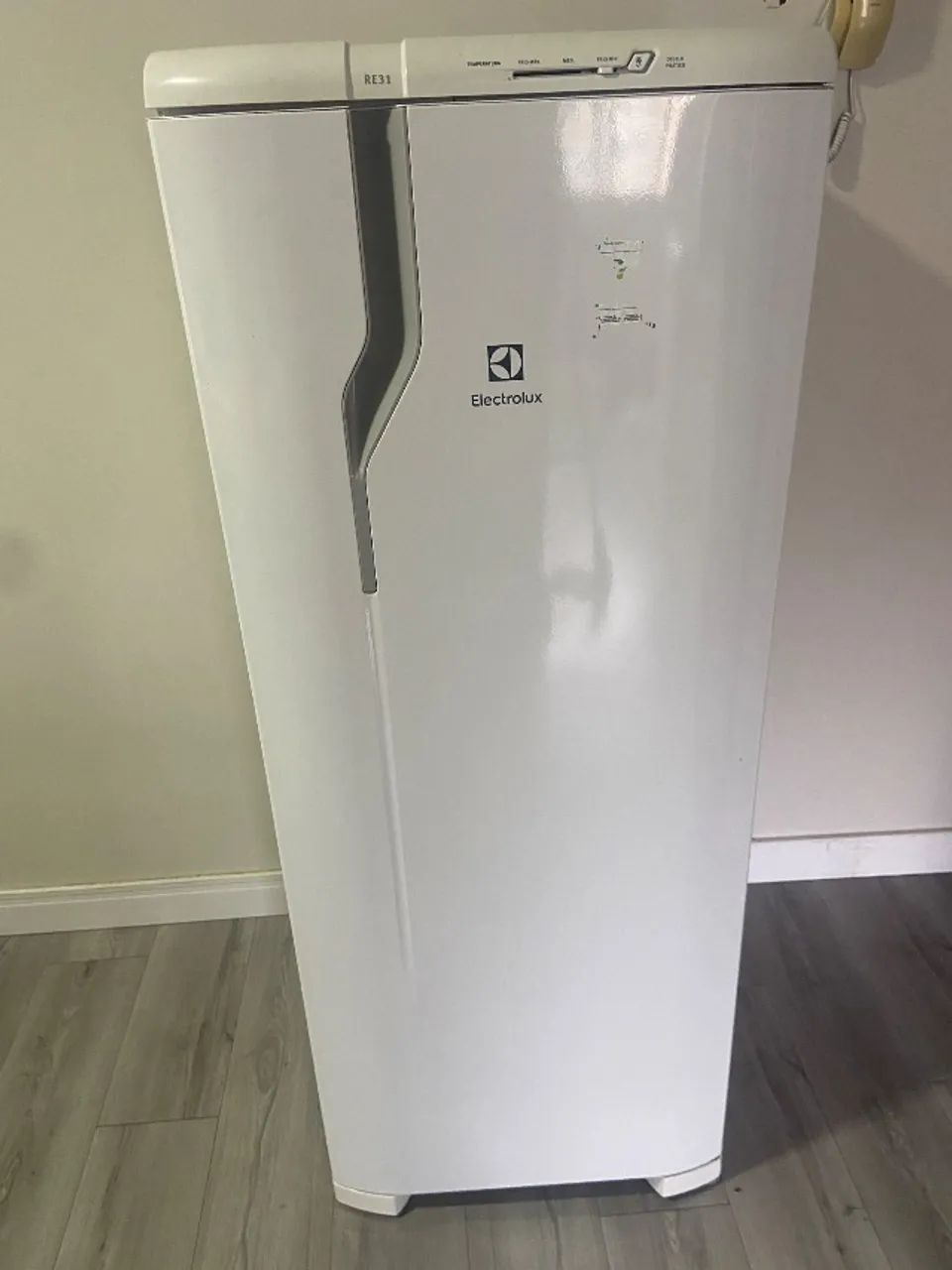 Geladeira RE31 