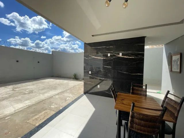 CASA 4 QUARTOS TODOS OS SANTOS