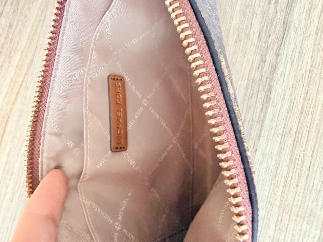 Bolsa Michael kors original  - Foto 4