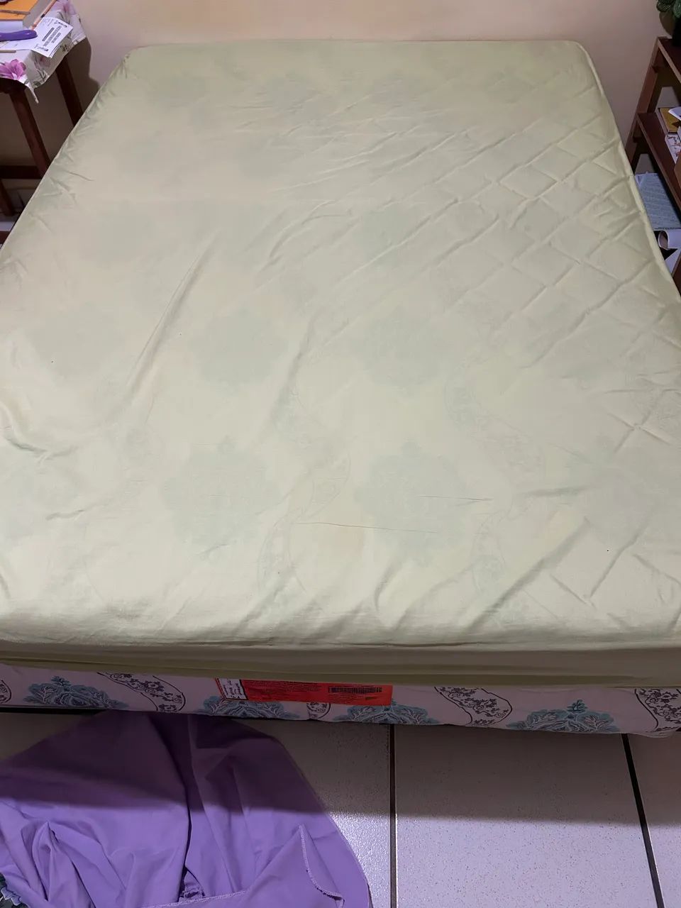 Vendo Cama Semi ortopédica