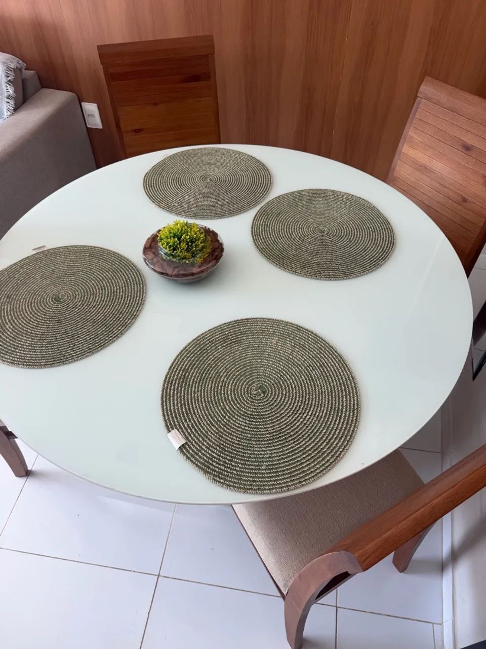 MESA LACA BRANCA 1,20  C/ 4 cadeiras - Foto 4