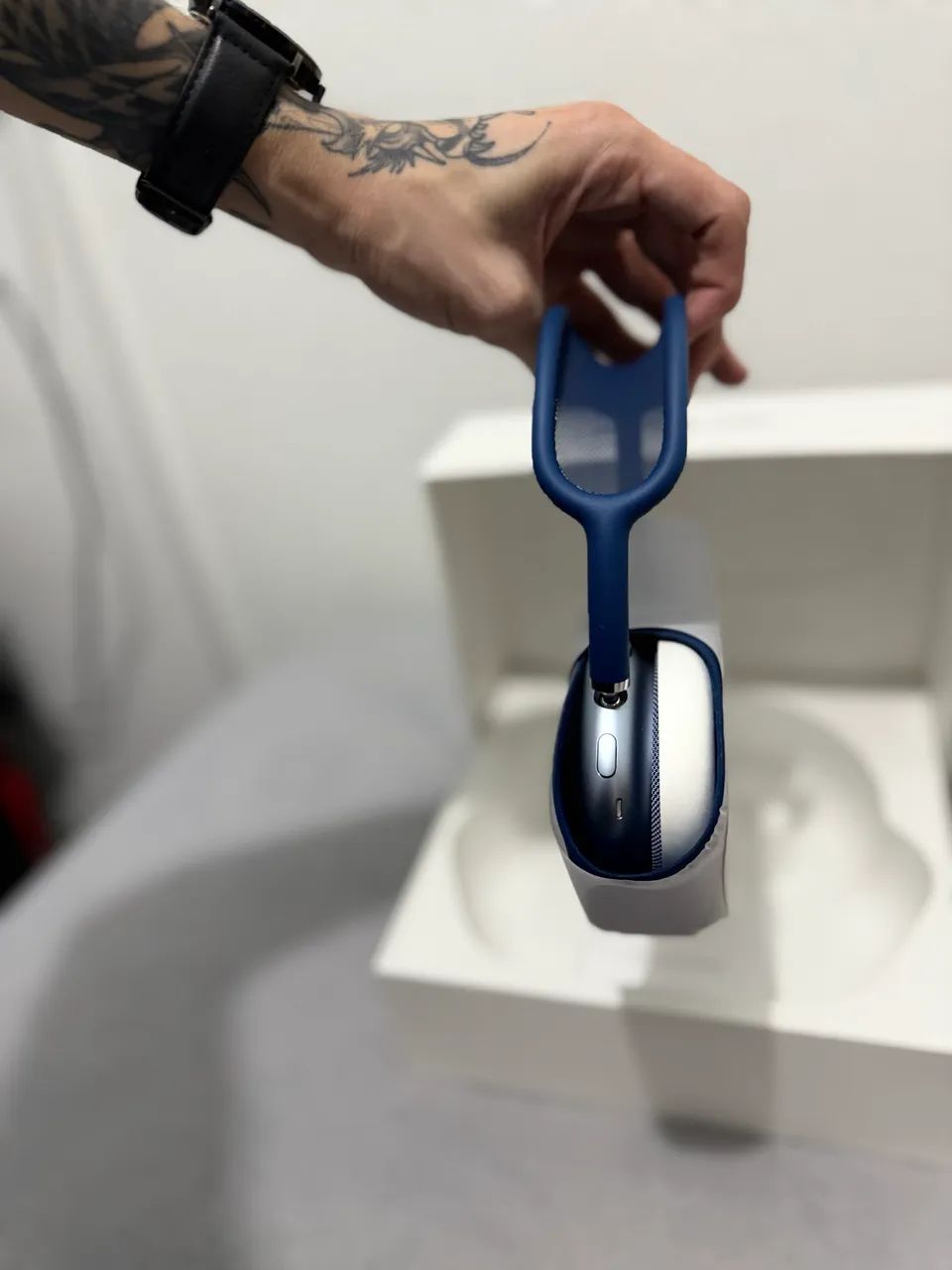 AirPods Max Azul Novo na Garantia - Fones de Ouvido - Costa e