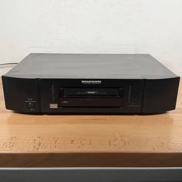 Marantz BD7004 Blu-ray, DVD, CD Player Funcionando 100% (sem controle)