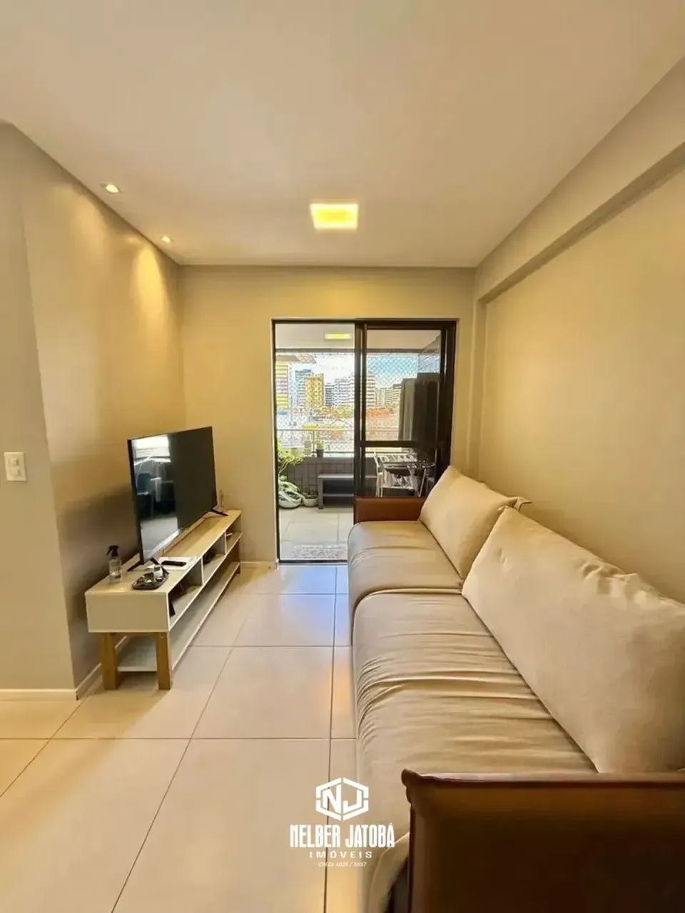 100% Mobiliado | 62m² | 2 Quartos (1 Suíte) | Jatiúca - Foto 2