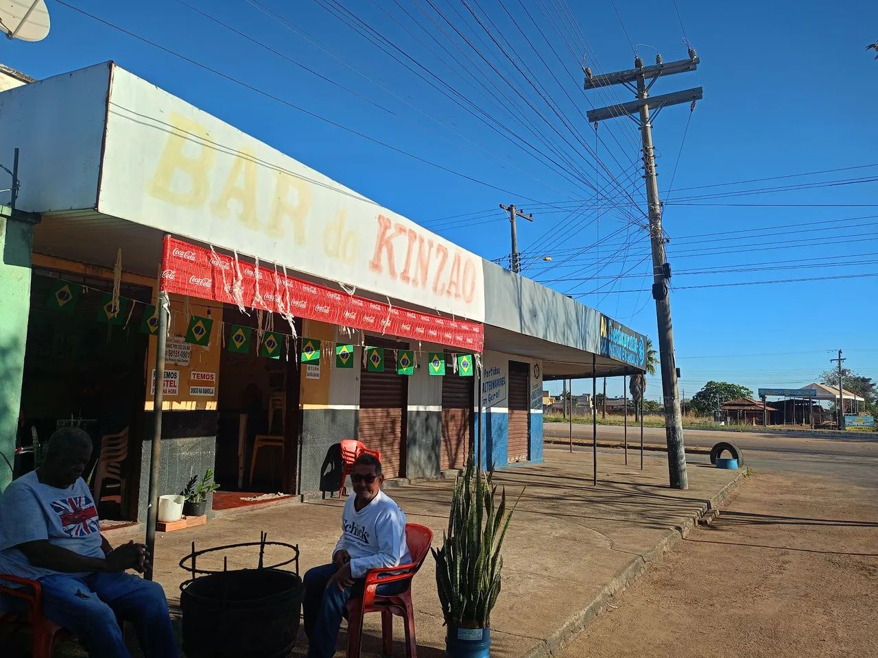 Casa e 3 Salas Comerciais Jussara Goiás  - Foto 2