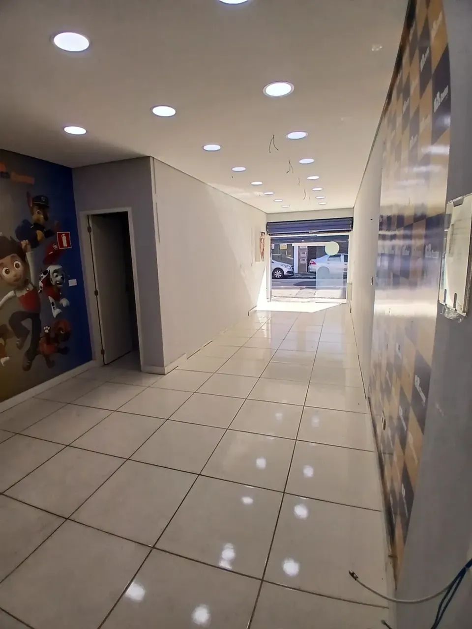 Salão Comercial no Centro - Salto - SP