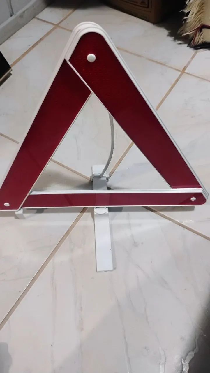 Triângulo sinalizador  - Foto 2