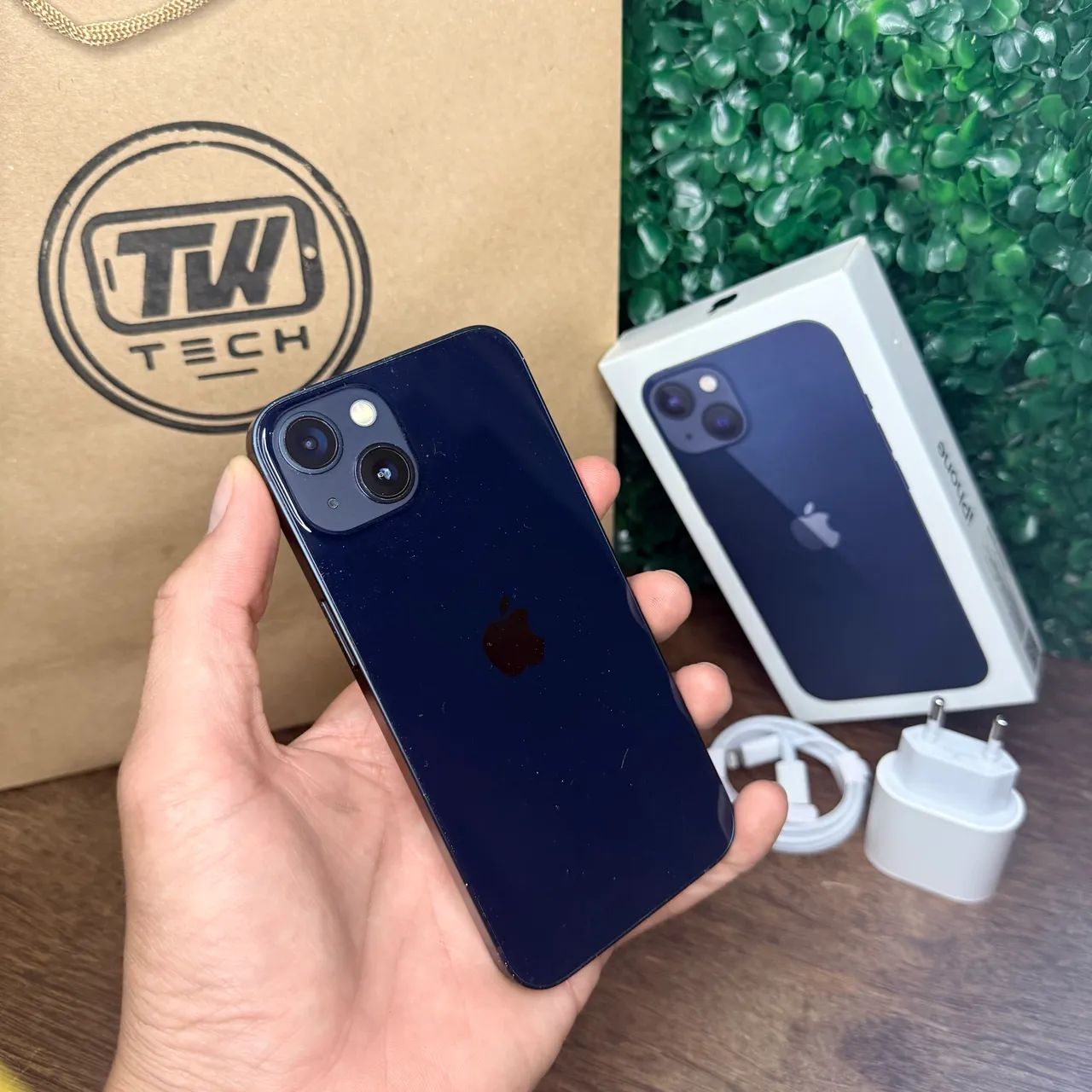 iPhone 13 