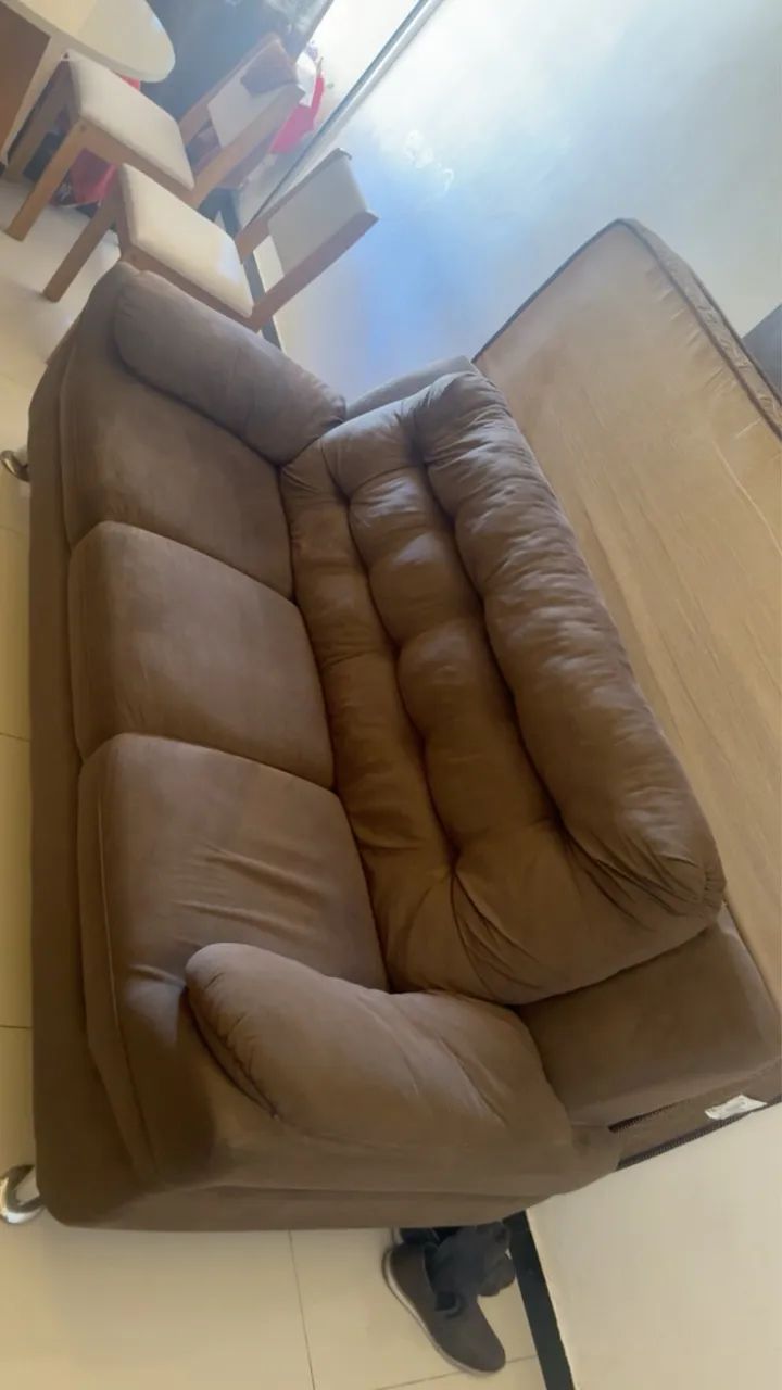Sofá 3 lugares 