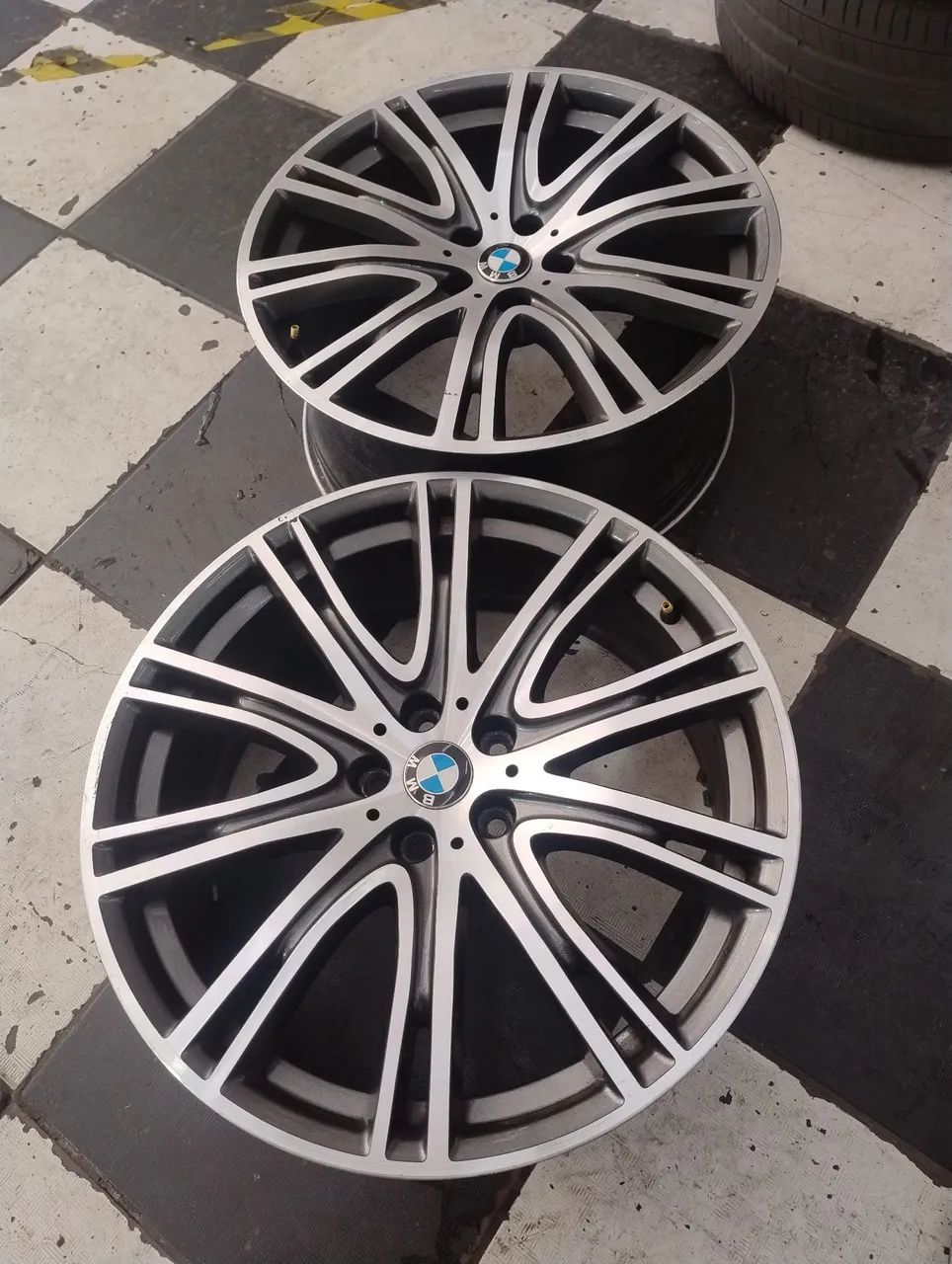 Rodas avulsas BMW 540 aro 20 - Foto 2