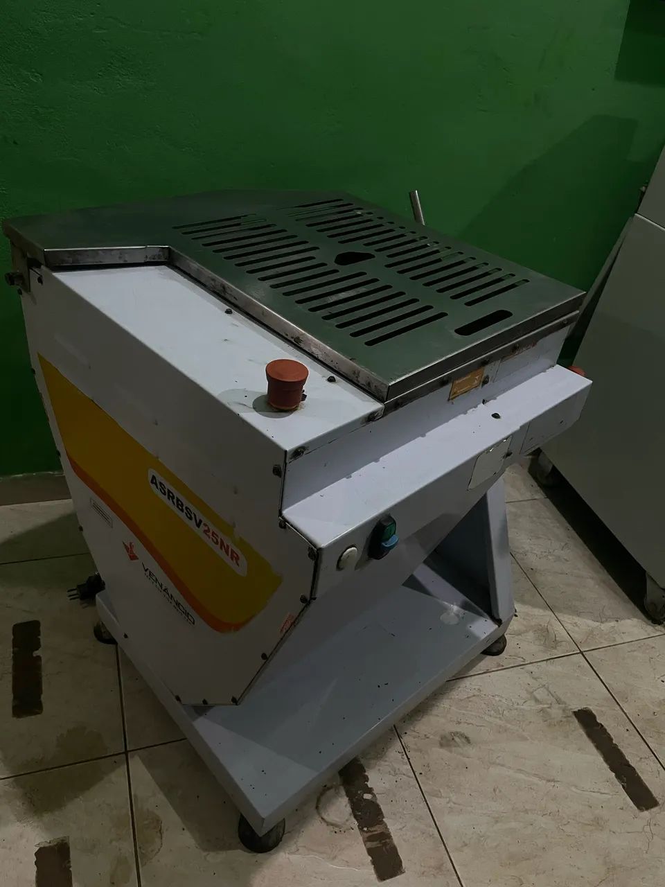 Masseira Venâncio 25 kilo  - Foto 4