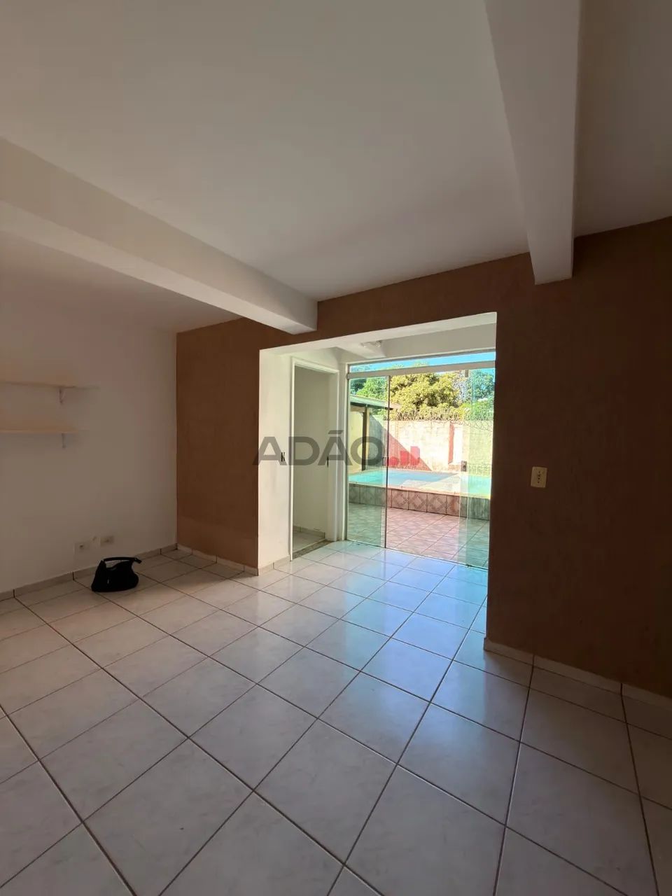 Casa 4 Quartos com Piscina no Parque das Laranjeiras - Foto 3