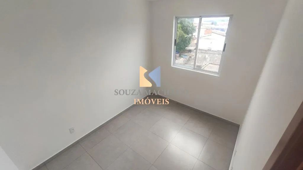 Apartamento 2 quartos prédio com elevador vaga demarcada - Foto 5