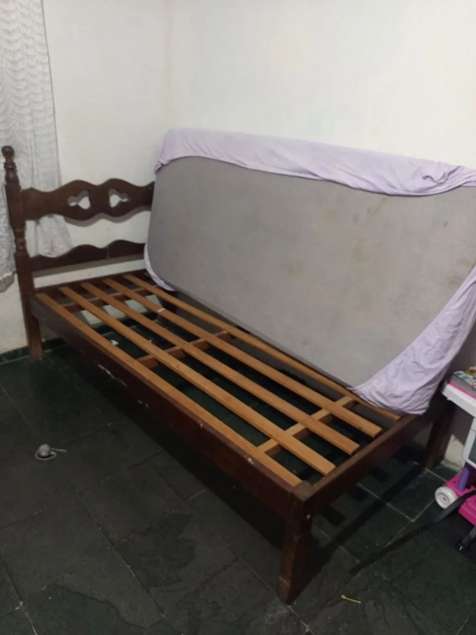Cama solteiro+colchão  - Foto 2