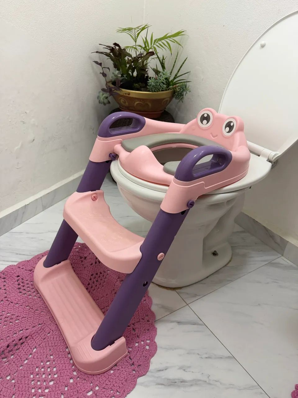 Redutor de Assento Infantil com Escada - Dobrável