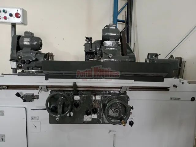 Retífica cilíndrica TOS - 1000 x 300mm - interno e externo