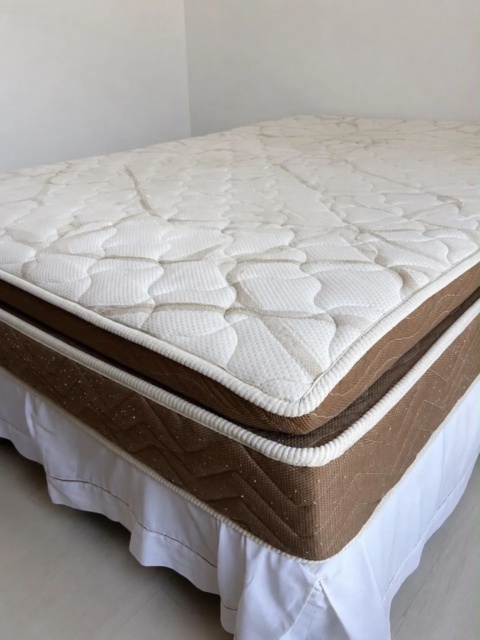 Cama Box Casal
