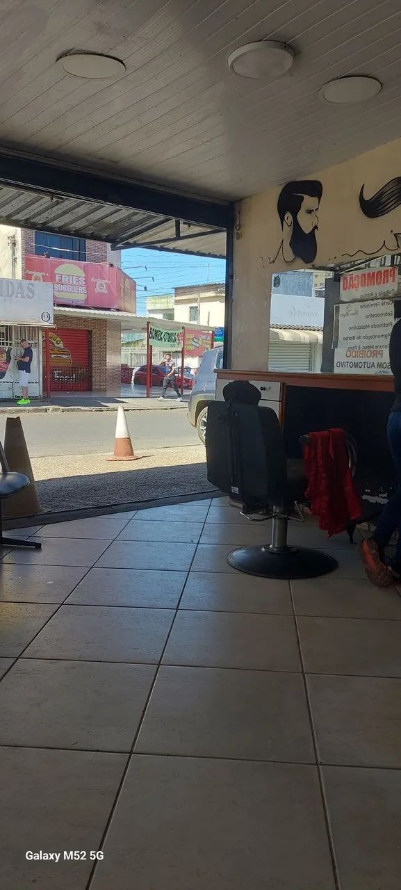 Barbearia toque mágico precisa-se