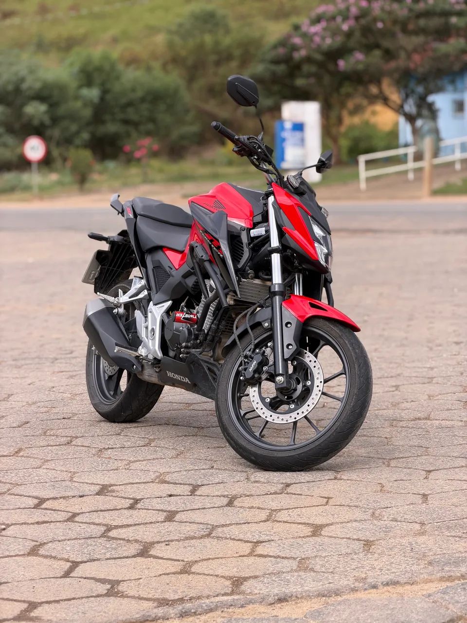 Cb Twister 300f - Foto 3