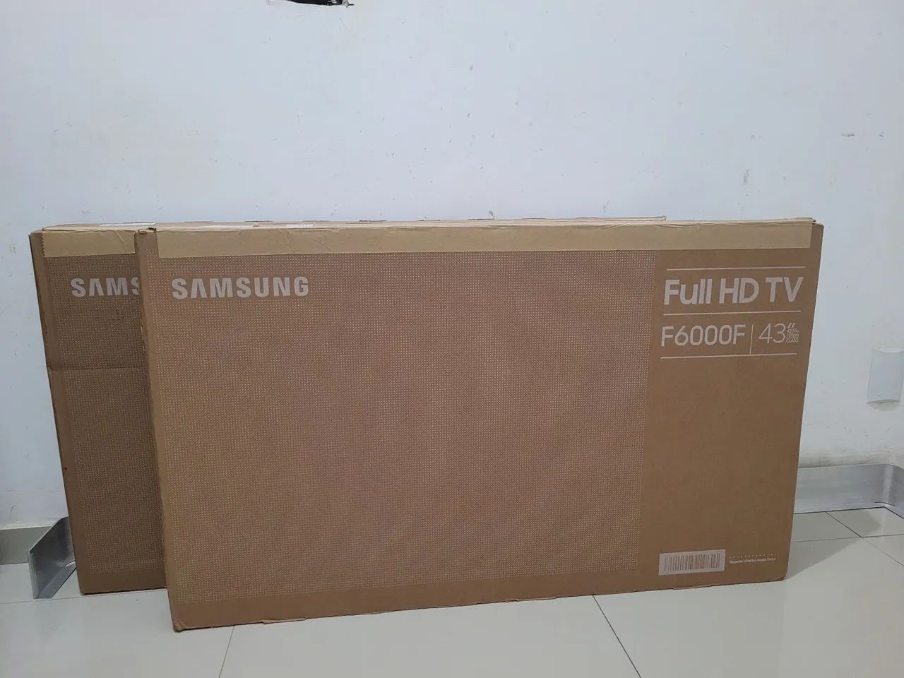 Smart Tv Samsung 43" lacrada com NF e Garantia