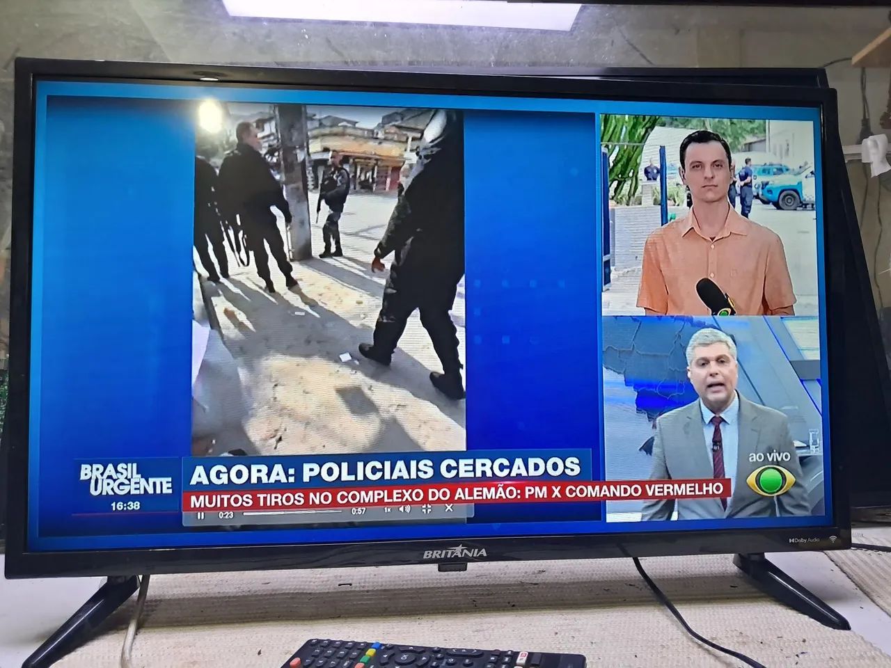 Tv Britânia 32" semi-nova - Foto 2