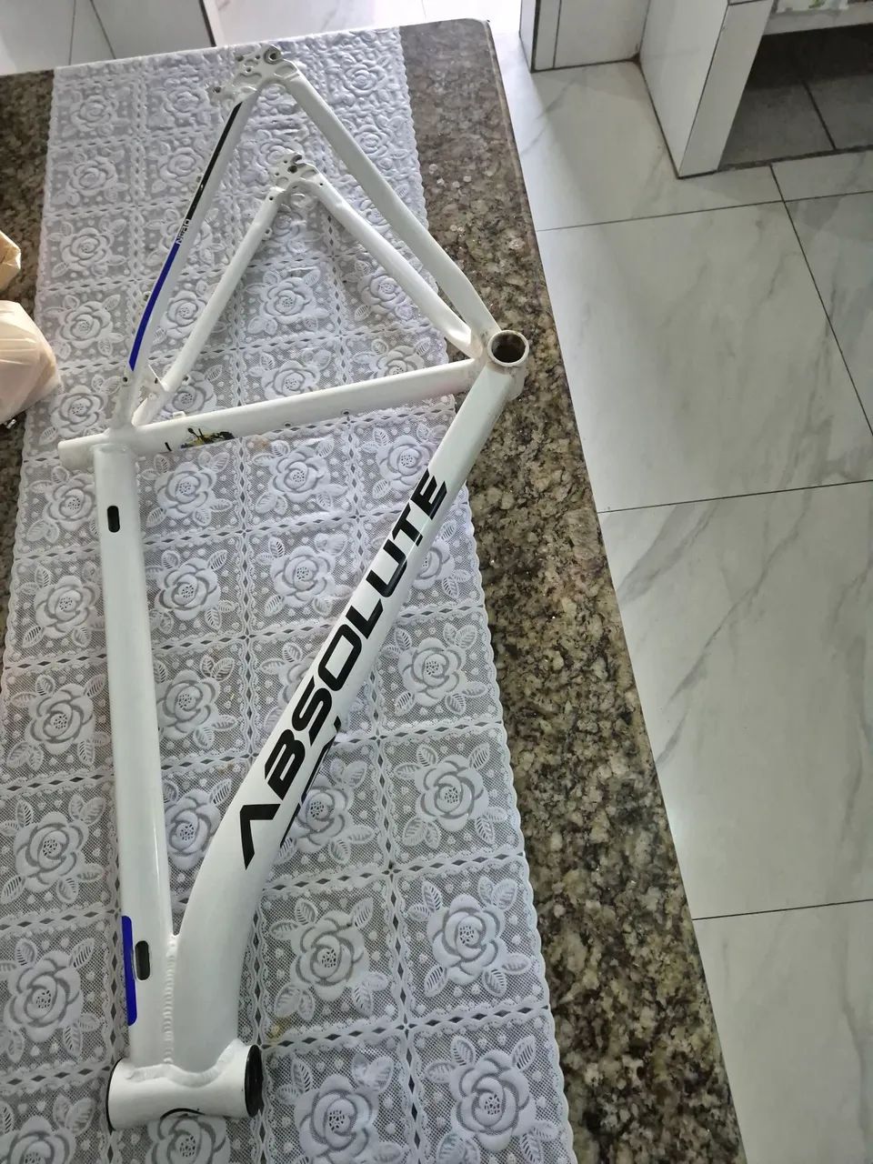 quadro absolut nero 4