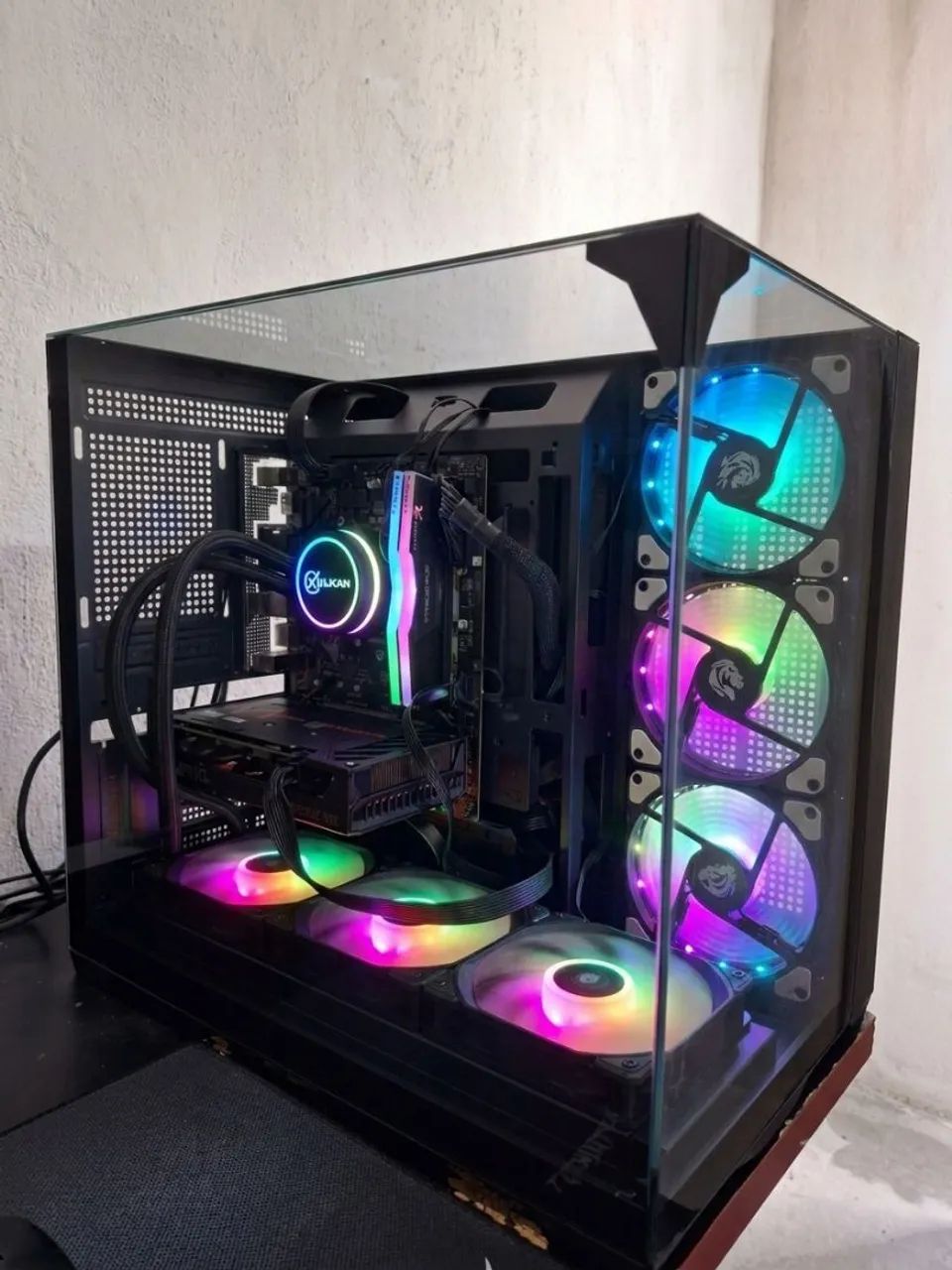 Pc Gamer i3 10100f rx 550 Gabinete Gigante