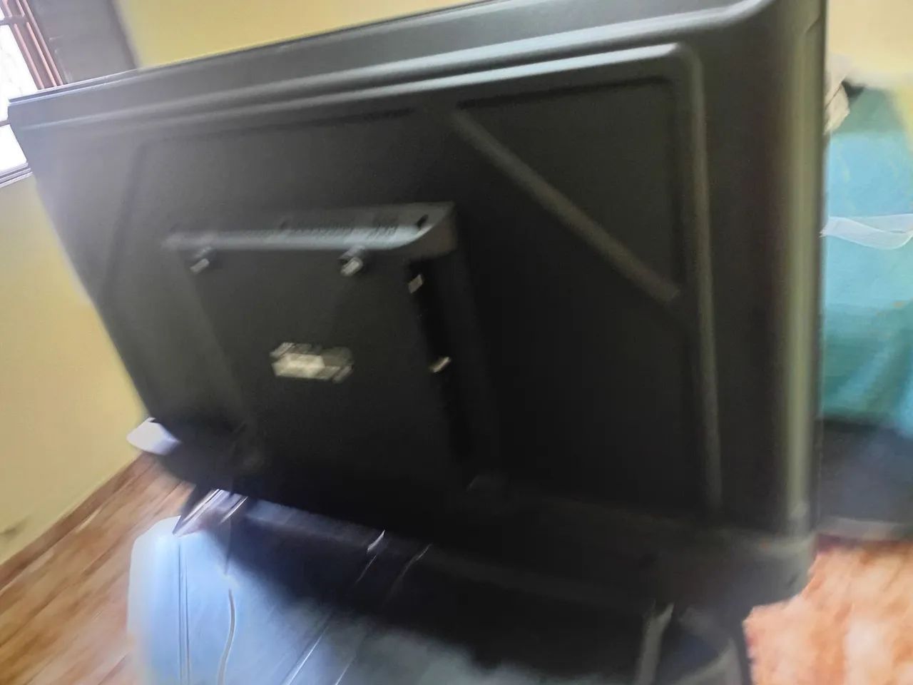 Tv 43" AOC ROKU  - Foto 2