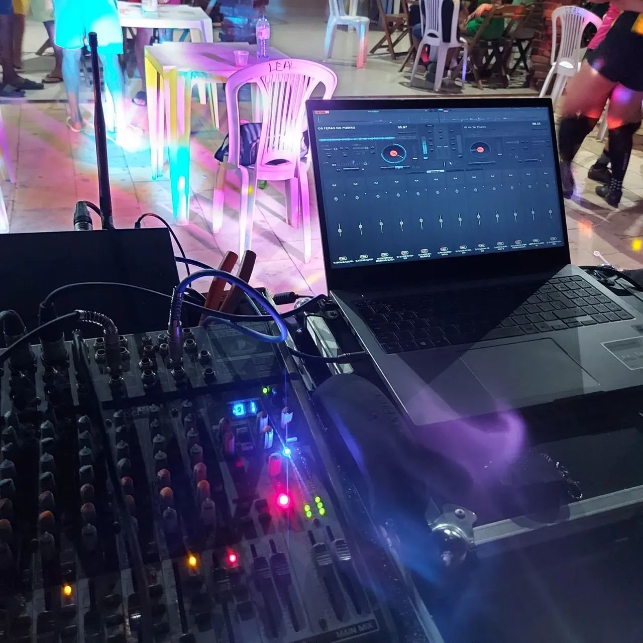 DJ SOM E LUZ - Foto 4